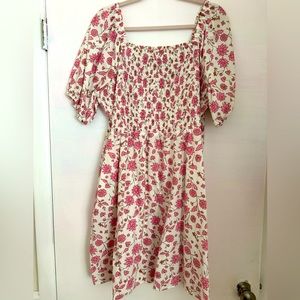 Target-Universal Thread dress